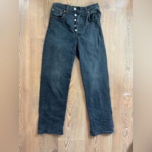 LEVI black ankle jeans size 24